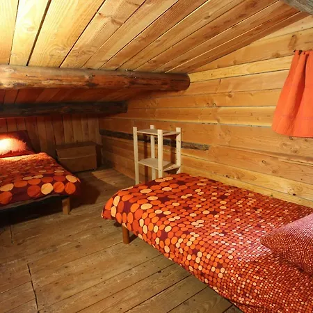 Alauzon Holiday home